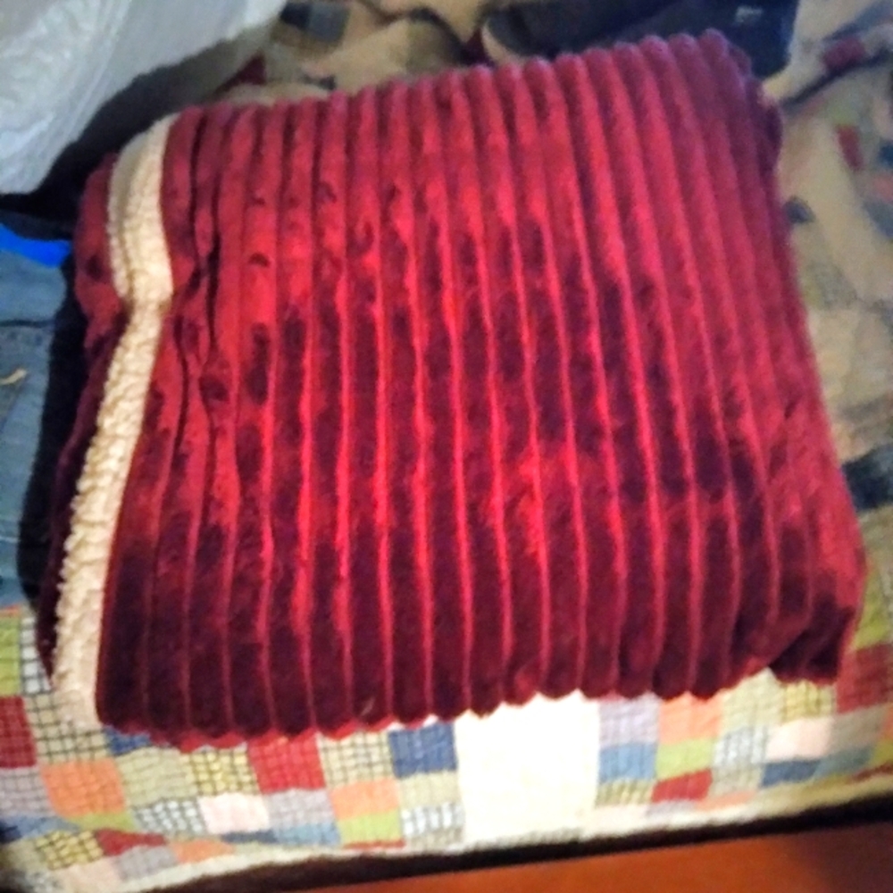 Sherpa Throw